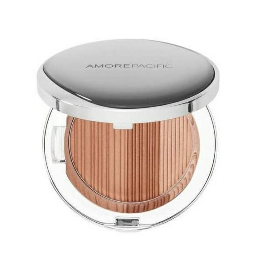 Amore Pacific Color Illuminating Compact.